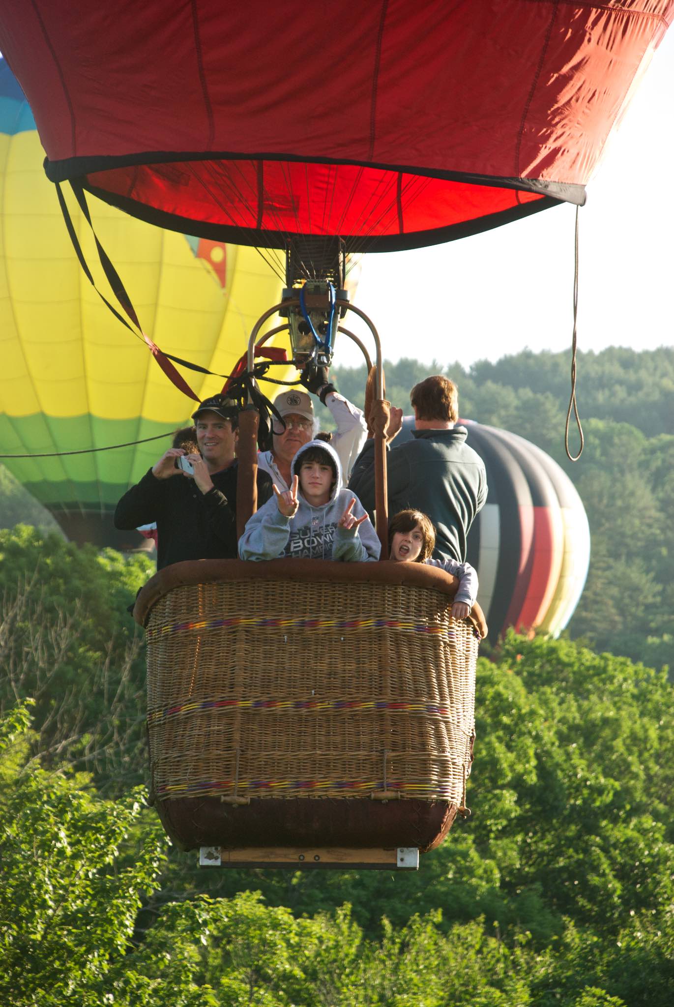 People in a hot air balloon,
