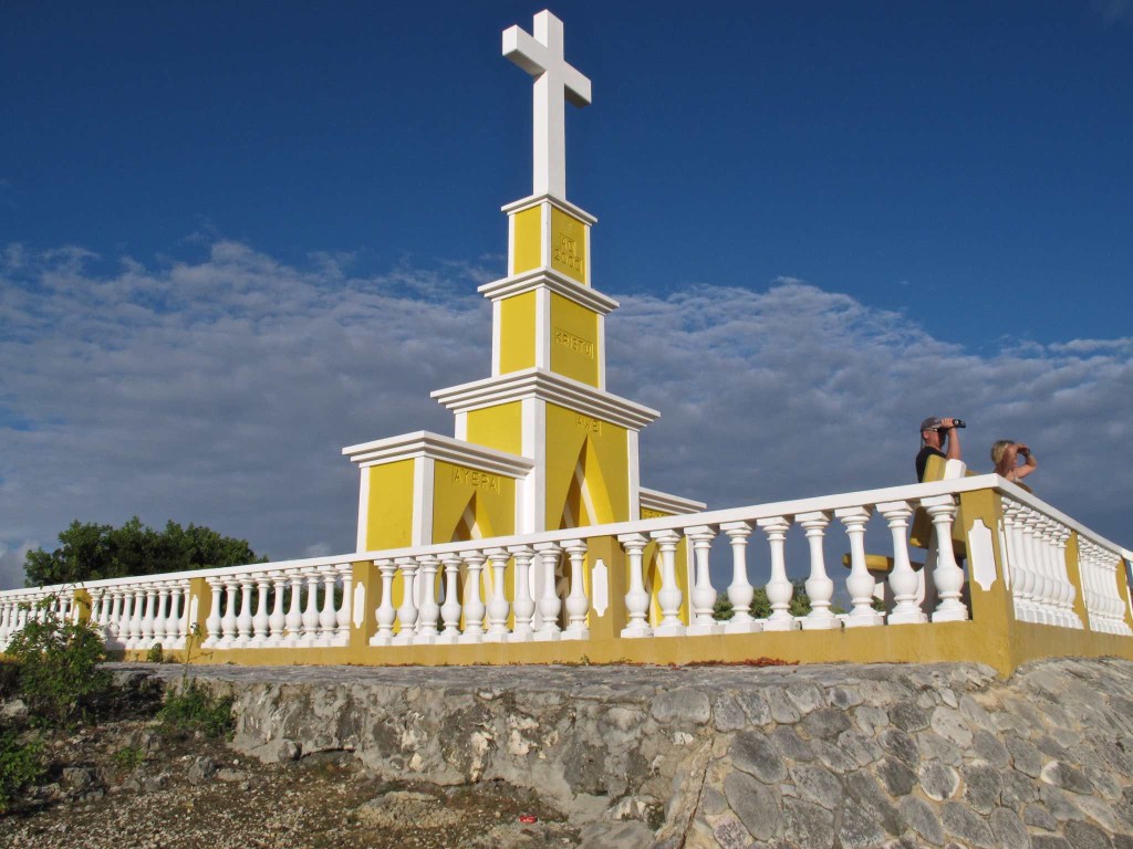 Cross at the top of Seru Largo (Cruz Seru Largo)