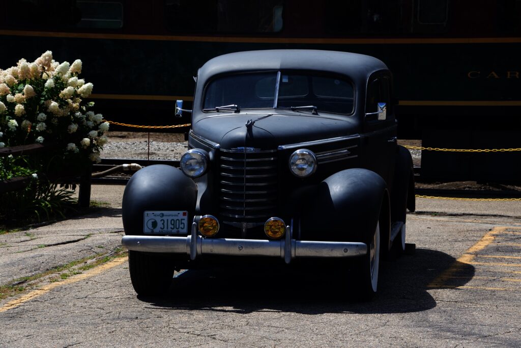 1940s car seen at Conway Station