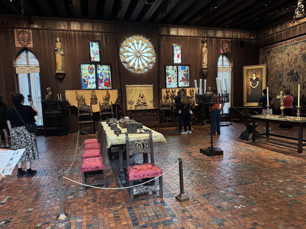 Gothic room of the Isabella Steward Gardner museum.